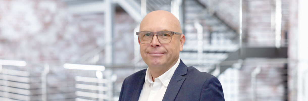 Porträt von Lars Zeirowski