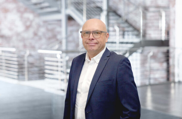 Porträt von Lars Zeirowski