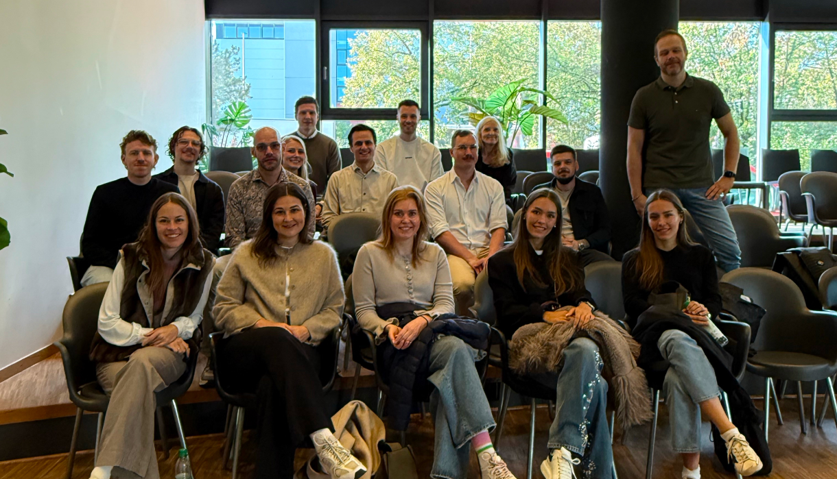 Gruppenfoto der Teilnehmenden des Alliance Future Camps während des gemeinsamen Treffens in München.
